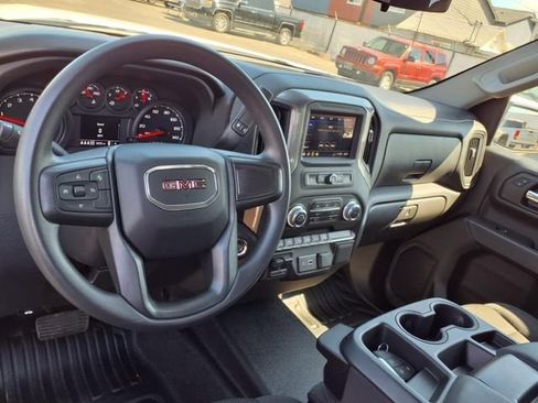 Used 2025 GMC Sierra 1500 Pro w/ Pro Value Package image 10