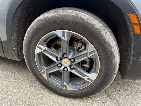 Used 2025 Chevrolet Blazer LT image 10