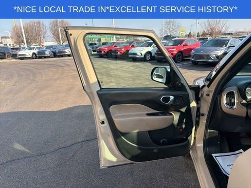 Used 2015 FIAT 500L Lounge image 25
