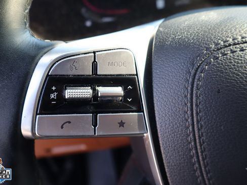 Used 2025 Kia Telluride EX X-Line AWD/4WD image 16