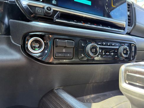 Used 2023 Chevrolet Silverado 1500 LT Trail Boss w/ Protection Package AWD/4WD image 20