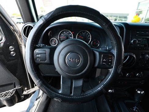 Used 2012 Jeep Wrangler Unlimited Sport AWD/4WD image 11