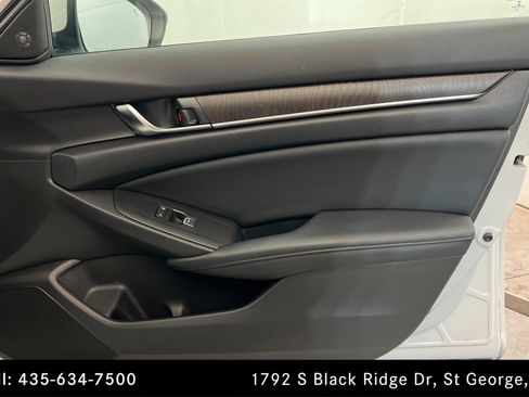 Used 2018 Honda Accord EX-L image 22