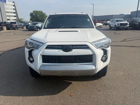 Used 2022 Toyota 4Runner TRD Off-Road Premium AWD/4WD image 5