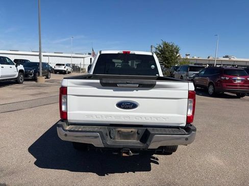 Used 2017 Ford F250 XLT w/ XLT Premium Package AWD/4WD image 6
