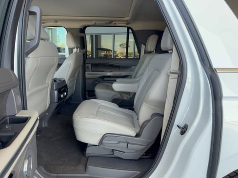 Certified 2021 Ford Expedition Max Limited image 12