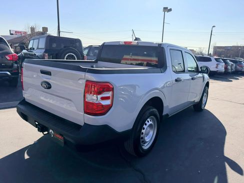 Used 2025 Ford Maverick XL w/ Equipment Group 102A image 4