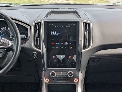 Used 2024 Ford Edge SEL AWD/4WD image 18