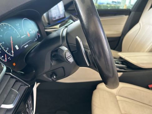 Used 2019 BMW M550i xDrive w/ Dynamic Handling Package AWD/4WD image 47