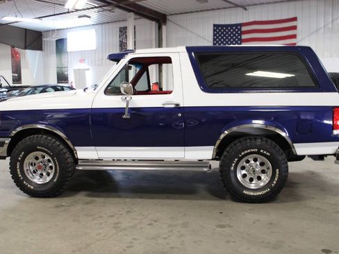 Used 1988 Ford Bronco AWD/4WD image 3