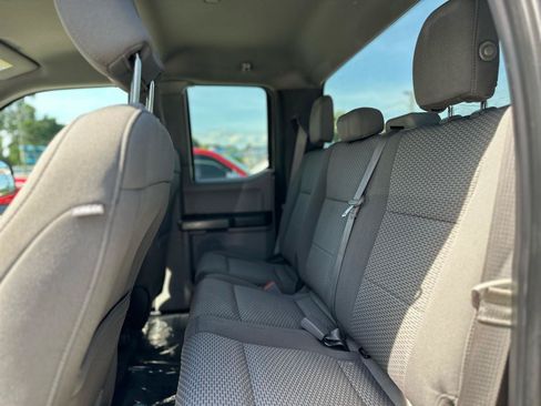 Used 2018 Ford F150 XLT w/ Trailer Tow Package RWD image 14