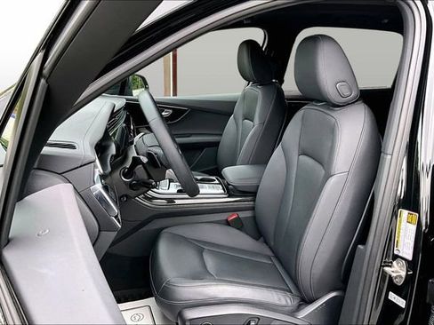 Used 2025 Audi Q7 2.0T Premium Plus AWD/4WD image 24