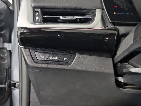 Used 2026 BMW X2 xDrive28i AWD/4WD image 24