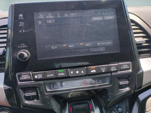 Used 2018 Honda Odyssey Elite image 13