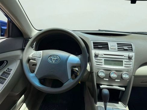 Used 2011 Toyota Camry LE w/ Fleet Convenience Pkg FWD image 18