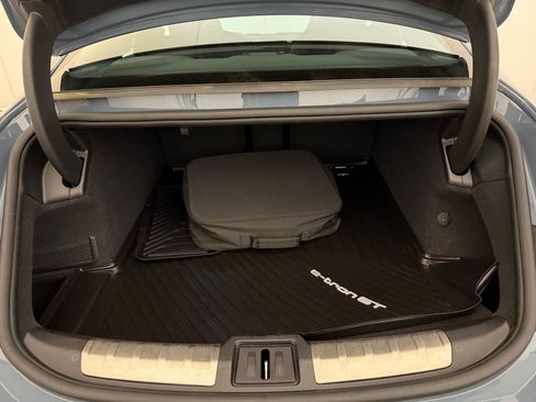 Used 2022 Audi e-tron GT Premium Plus image 30