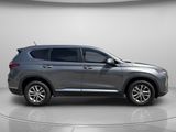 Used 2019 Hyundai Santa Fe SE image 4