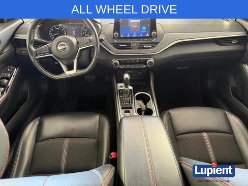 Used 2024 Nissan Altima 2.5 SR AWD/4WD image 22