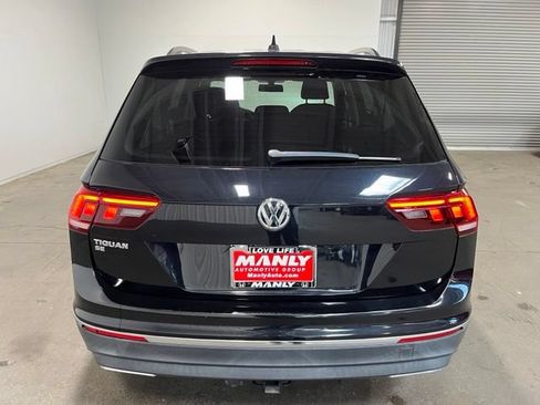 Used 2020 Volkswagen Tiguan SE FWD image 4