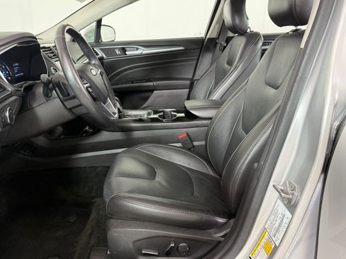 Used 2014 Ford Fusion Titanium image 29