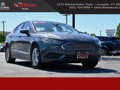 Used 2018 Ford Fusion SE w/ Fusion SE Technology Package FWD image 1