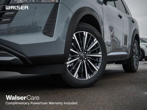 New 2026 Nissan Pathfinder Platinum image 6