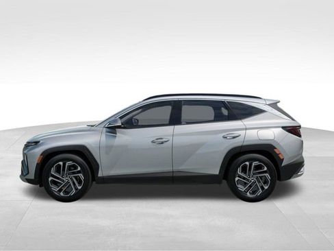 New 2026 Hyundai Tucson Limited image 3