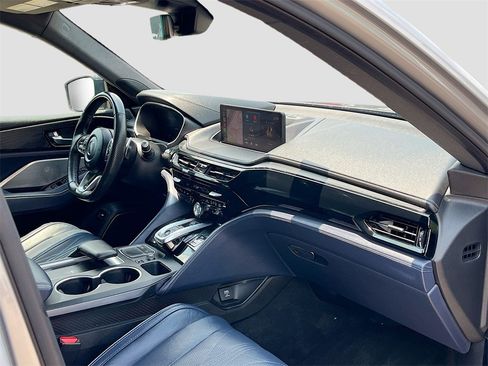 Used 2024 Acura MDX Type S image 32