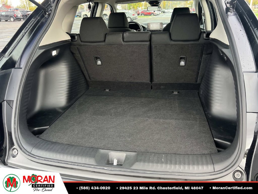 Used 2024 Honda HR-V LX image 11