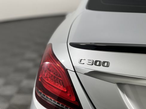Certified 2019 Mercedes-Benz C 300 4MATIC Sedan image 12
