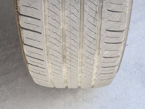 Used 2023 Cadillac XT5 Sportv w/ Technology Package AWD/4WD image 12