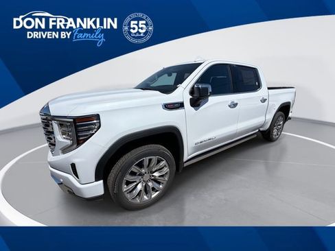 New 2026 GMC Sierra 1500 Denali w/ Denali Reserve Package AWD/4WD image 1