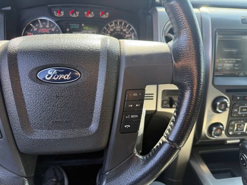 Used 2014 Ford F150 FX4 w/ Equipment Group 402A Luxury AWD/4WD image 20