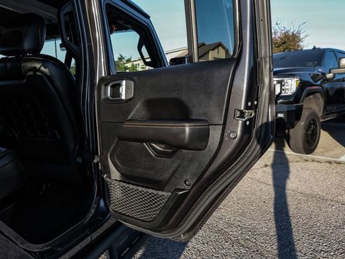 Used 2021 Jeep Gladiator Mojave image 43