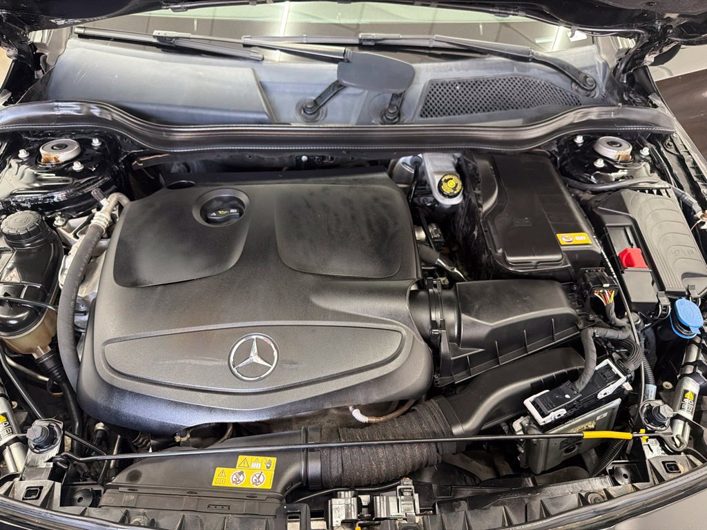 Used 2016 Mercedes-Benz CLA 250 image 31