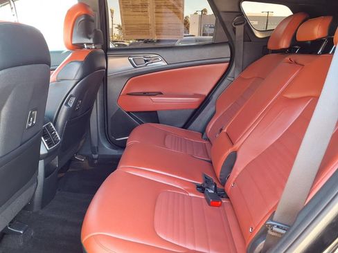 Certified 2023 Kia Sportage SX FWD image 8