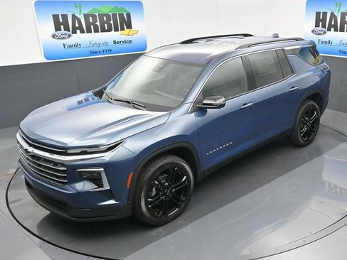 New 2026 Chevrolet Traverse LT w/ Driver Confidence Package image 24