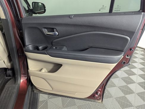 Used 2019 Honda Pilot Elite image 35