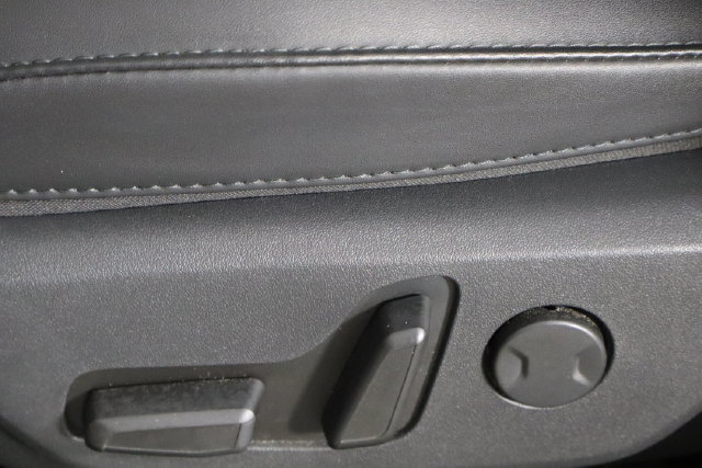 Certified 2023 Kia Niro Wave FWD image 23