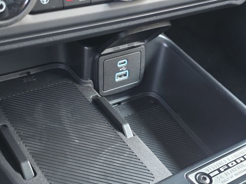 New 2025 Ford Bronco Outer Banks AWD/4WD image 21