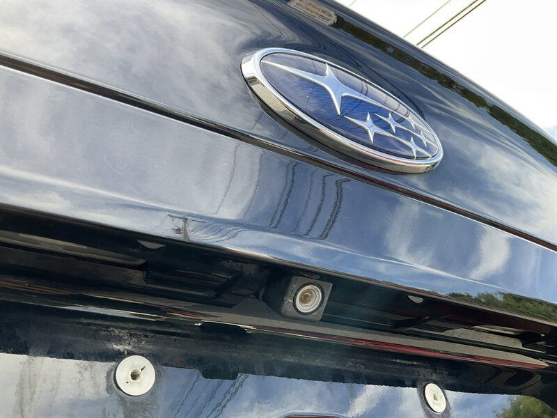 Used 2015 Subaru Legacy 2.5i Premium AWD/4WD image 11