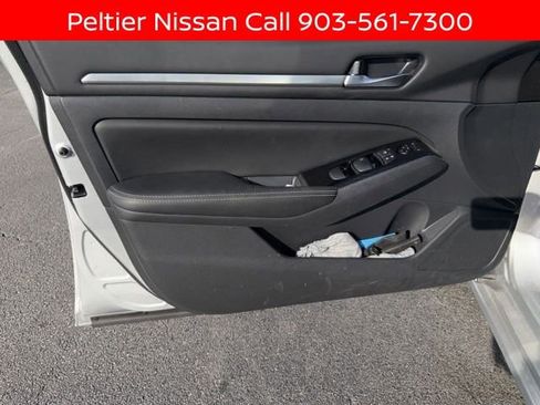 Certified 2024 Nissan Altima 2.5 SL FWD image 7