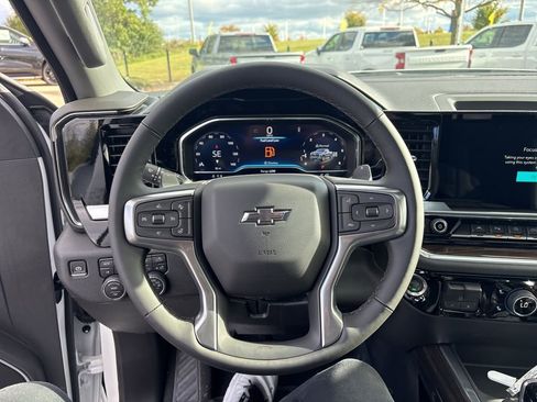 New 2025 Chevrolet Silverado 1500 RST w/ Convenience Package II image 19