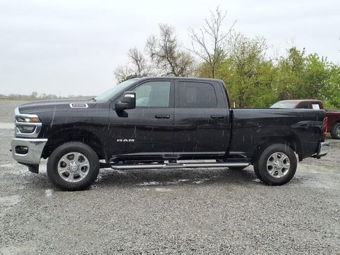 Used 2026 RAM 2500 Big Horn AWD/4WD image 10