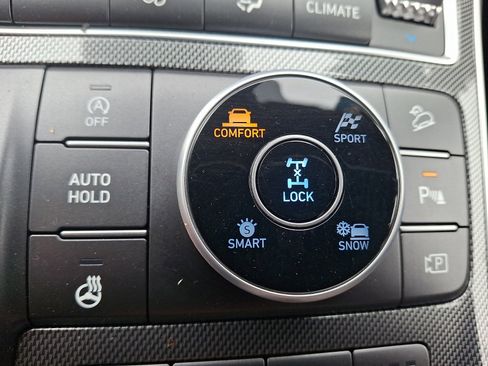 Certified 2023 Hyundai Santa Fe Limited AWD/4WD image 25