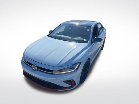 Used 2025 Volkswagen Jetta GLI Autobahn image 33