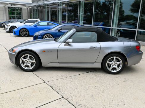 Used 2000 Honda S2000 image 8