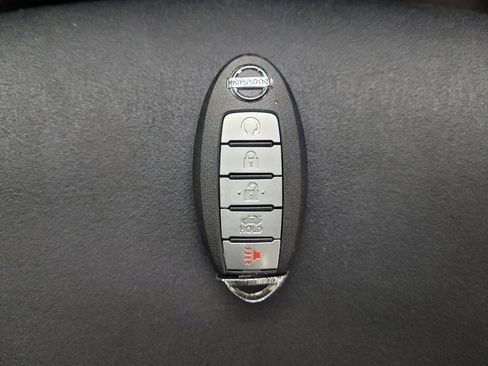 Used 2022 Nissan Altima 2.5 SV FWD image 32
