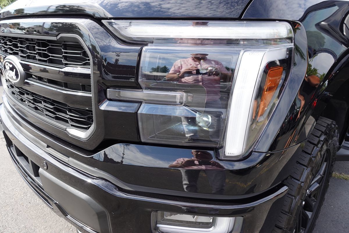 Used 2024 Ford F150 Lariat w/ Equipment Group 502A High AWD/4WD image 68