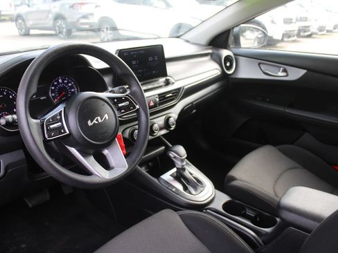 Used 2024 Kia Forte LXS FWD image 23